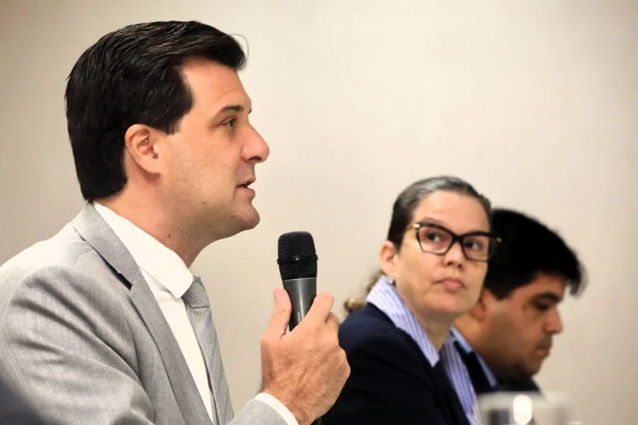 Seminario-de-Desmatamento-Ilegal-9-900x600